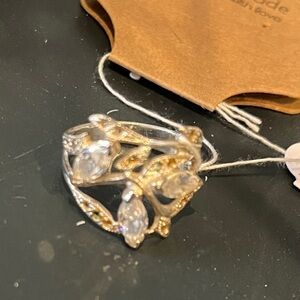 3 stone silver vintage ring